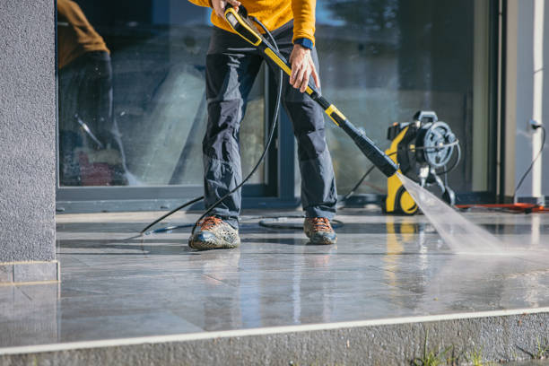 Best Commercial Building Pressure Washing  in Brighton, TN